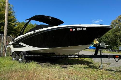 Glastron GT 225 technische daten